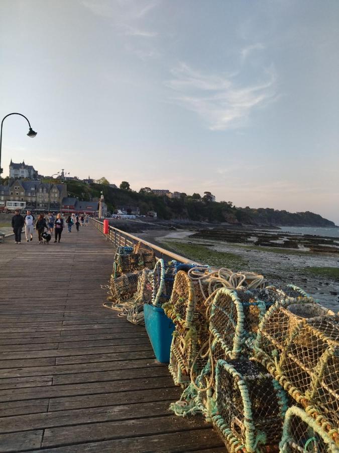 La Porte Bleue Cancale Exterior foto